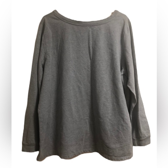 Disney Mickey & Minnie Kiss Sweatshirt - Picture 2 of 5